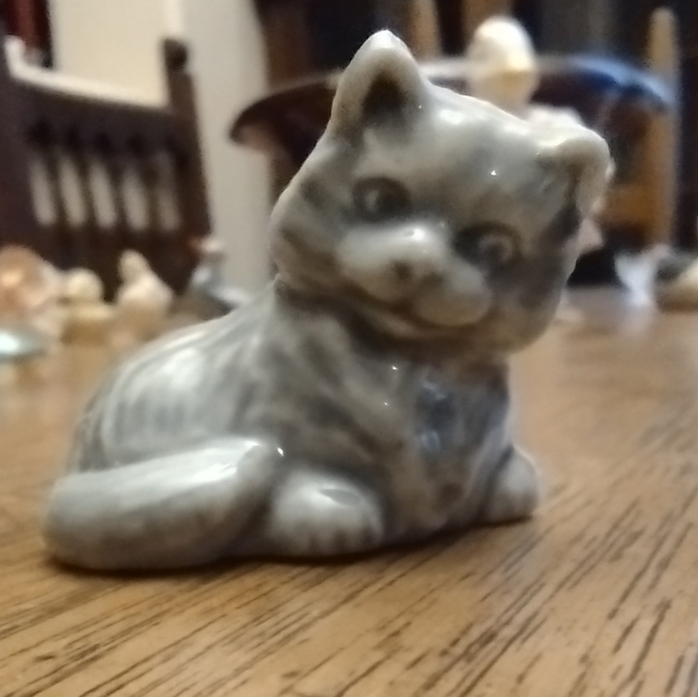 Vintage Signed, Marked Made England Glazed Ceramic Cat Figurine